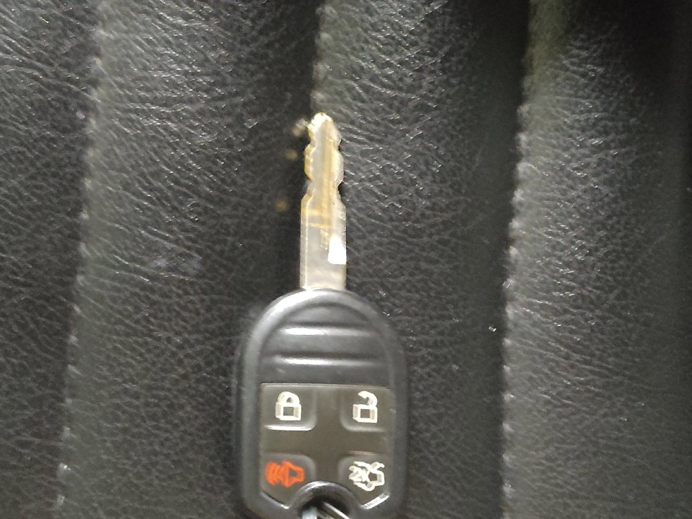 Used 2014 Ford Mustang GT RWD image 32