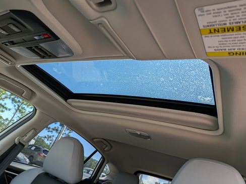 Used 2018 Subaru Crosstrek 2.0i Limited AWD/4WD image 19