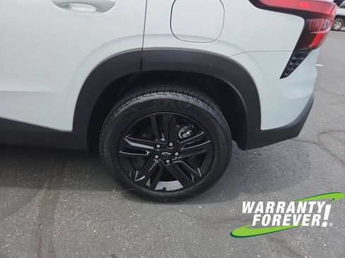 Used 2024 Chevrolet Trax ACTIV w/ Driver Confidence Package FWD image 21