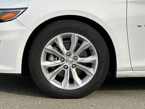 Used 2024 Chevrolet Malibu LT image 30