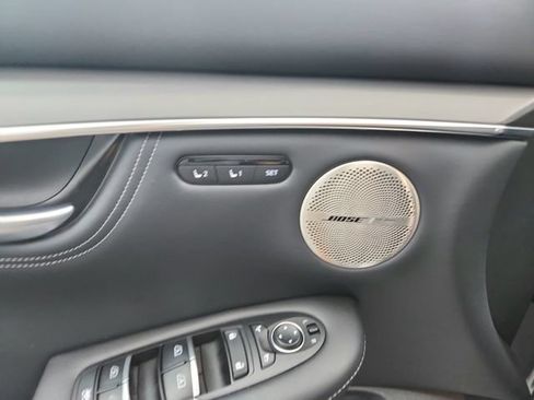 Used 2025 INFINITI QX55 Essential AWD/4WD image 31