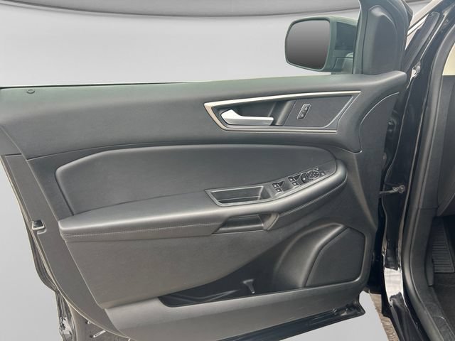 Used 2024 Ford Edge SEL AWD/4WD image 13
