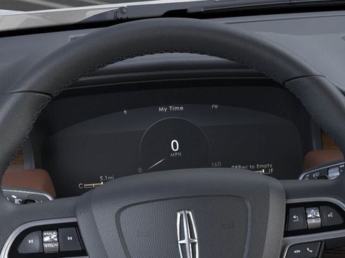 New 2022 Lincoln Nautilus Reserve w/ Equipment Group 201A image 13