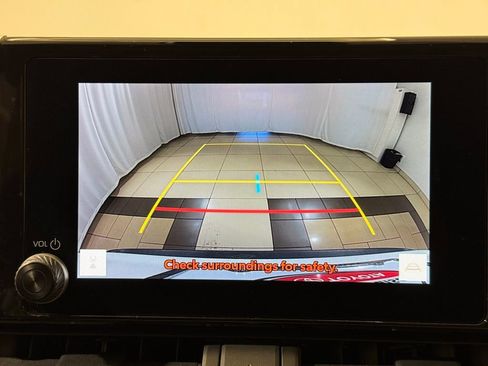 Used 2023 Toyota RAV4 LE image 27