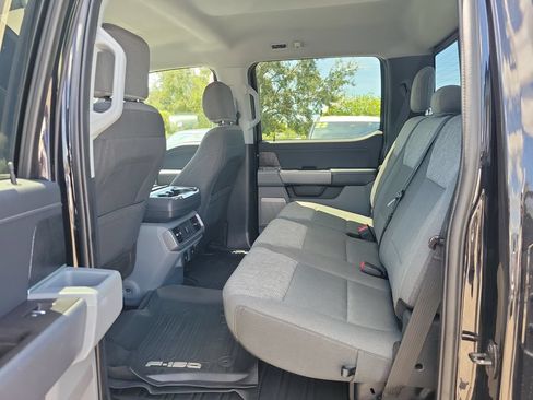 Used 2021 Ford F150 XLT w/ Equipment Group 302A High AWD/4WD image 9