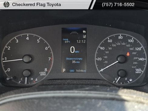 Used 2023 Toyota Corolla LE image 12