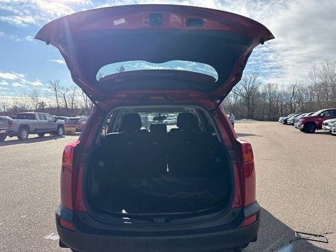 Used 2014 Toyota RAV4 XLE AWD/4WD image 13