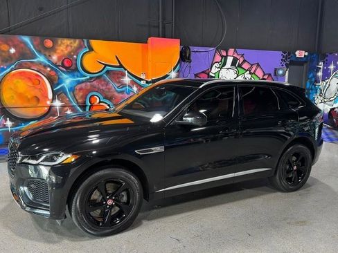 Used 2021 Jaguar F-PACE R-Dynamic S AWD/4WD image 1