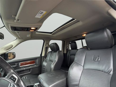 Used 2011 RAM 1500 Laramie AWD/4WD image 14