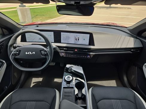 Certified 2023 Kia EV6 GT-Line AWD/4WD image 13