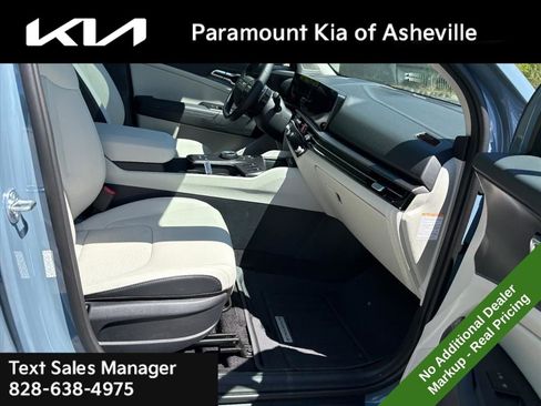 New 2026 Kia Sportage EX AWD/4WD image 20