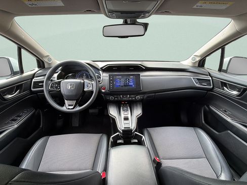 Used 2020 Honda Clarity Plug-In Hybrid image 10