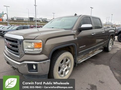 Used 2014 GMC Sierra 1500 SLT w/ Driver Alert Package image 3