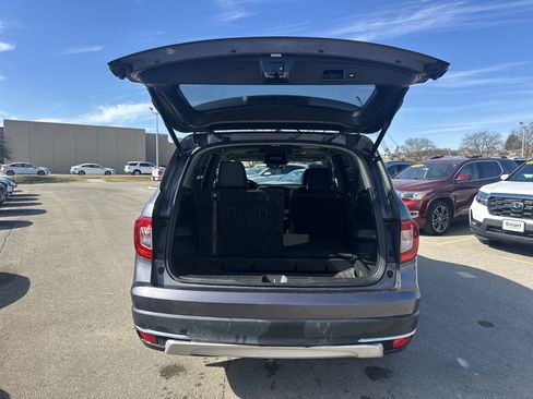 Used 2022 Honda Pilot Touring image 10