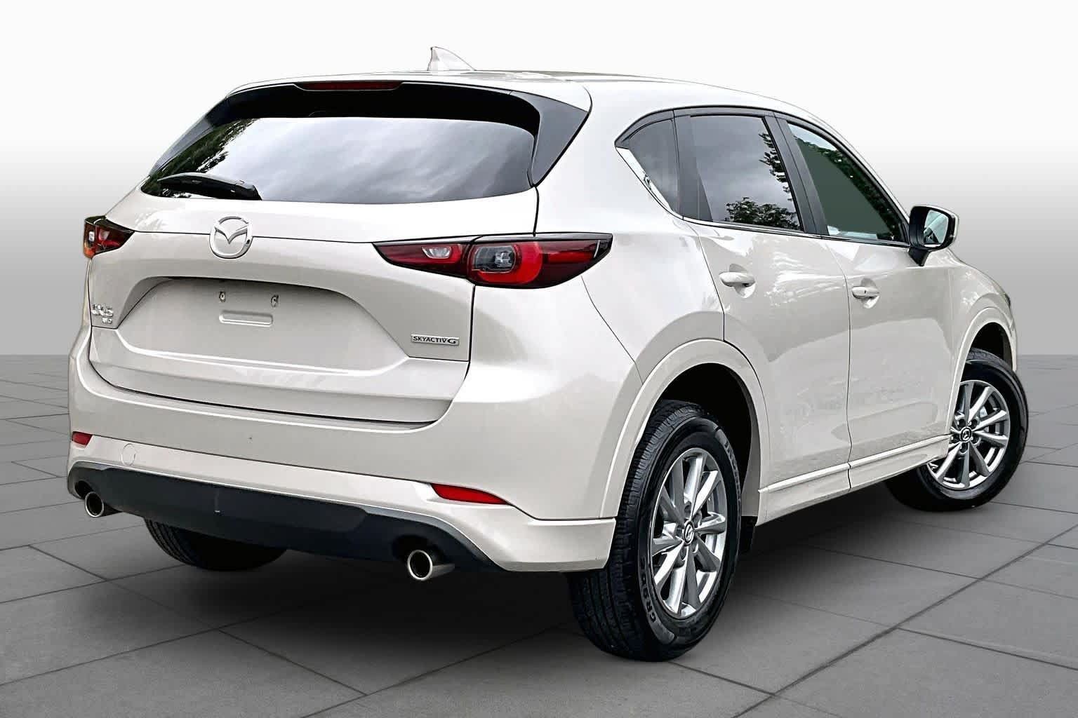 Used 2025 MAZDA CX-5 AWD 2.5 S w/ Preferred Package image 13