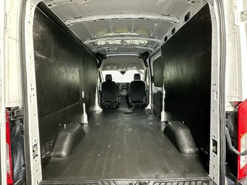 Used 2023 Ford Transit 250 148 Medium Roof AWD w/ Load Area Protection Package image 29