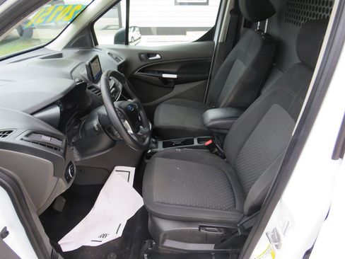 Used 2022 Ford Transit Connect XLT image 4