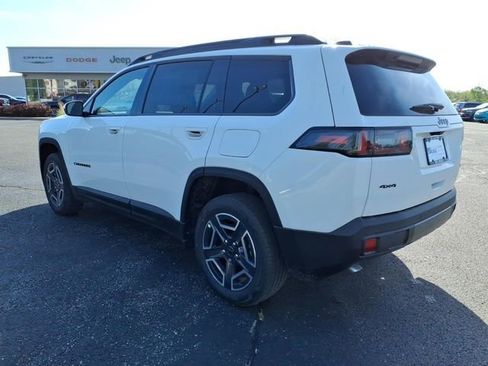 New 2026 Jeep Cherokee Laredo AWD/4WD image 5