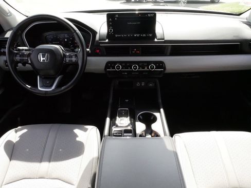 Used 2024 Honda Pilot Elite image 10