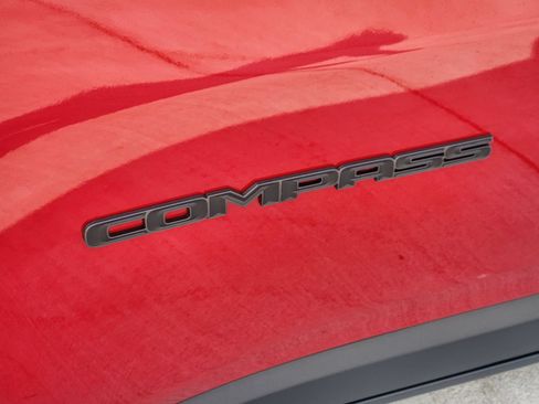 New 2026 Jeep Compass Latitude AWD/4WD image 12