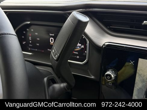 New 2026 GMC Sierra 3500 Denali Ultimate AWD/4WD image 18