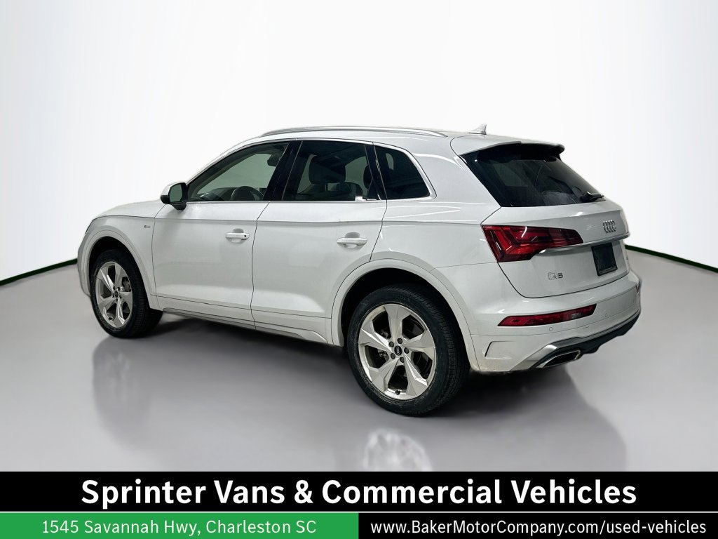 Used 2023 Audi Q5 2.0T Premium Plus w/ Premium Plus Package AWD/4WD image 3