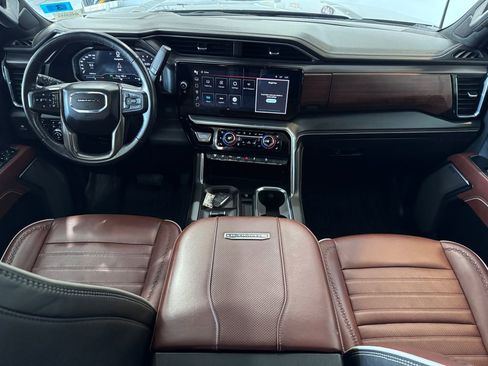 Certified 2024 GMC Sierra 3500 Denali Ultimate image 14