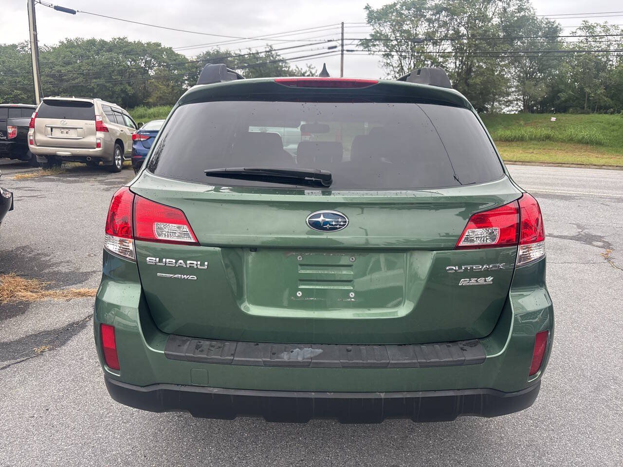 Used 2014 Subaru Outback 2.5i Limited w/ Moonroof Package AWD/4WD image 7