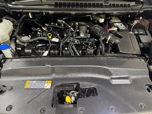 Used 2019 Ford Edge Titanium w/ Equipment Group 301A FWD image 87