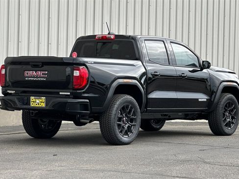 New 2025 GMC Canyon Elevation w/ Convenience Package image 5