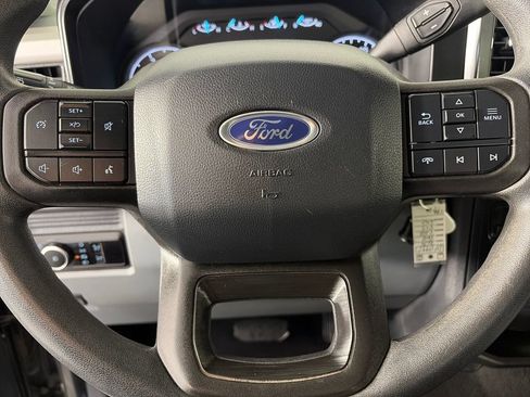 Certified 2025 Ford F250 XLT AWD/4WD image 16
