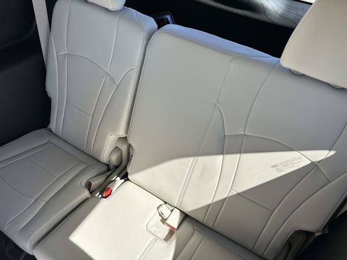 Certified 2023 Buick Enclave Essence w/ Trailering Package, 5000 lbs. FWD image 12