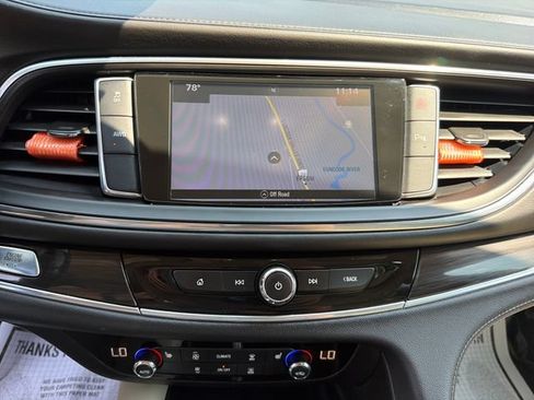 Used 2019 Buick Enclave Essence AWD/4WD image 19