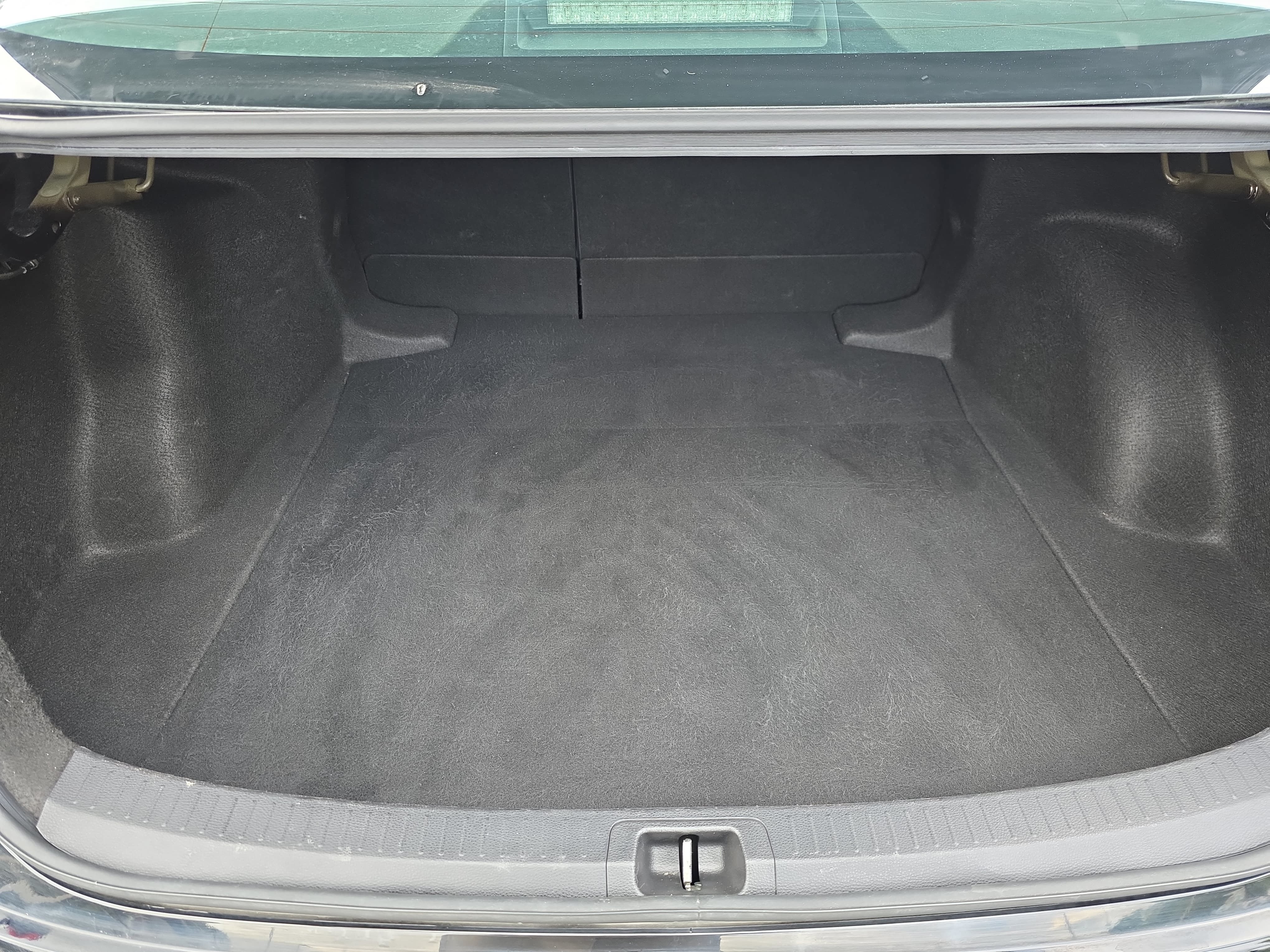 Used 2024 Toyota Corolla LE FWD image 10