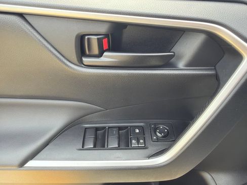 Used 2024 Toyota RAV4 LE FWD image 12