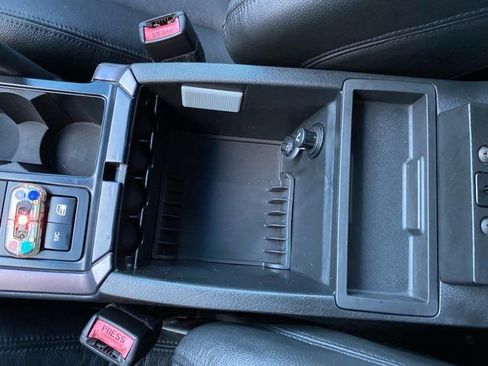 Used 2006 Pontiac GTO image 16