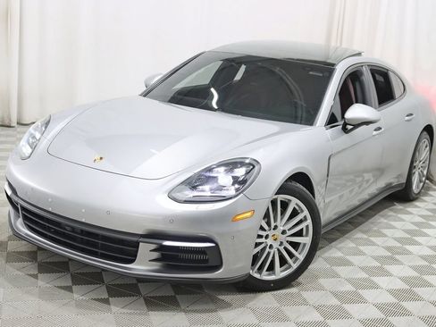 Used 2017 Porsche Panamera 4S AWD/4WD image 5