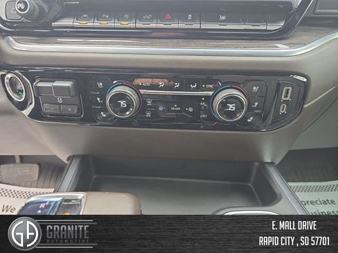 Used 2022 Chevrolet Silverado 1500 LTZ AWD/4WD image 19