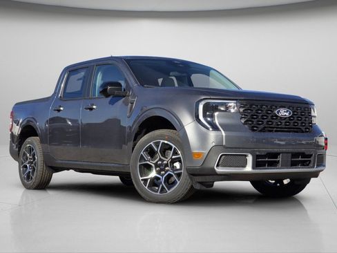 New 2026 Ford Maverick Lariat w/ 4K Tow Package image 2