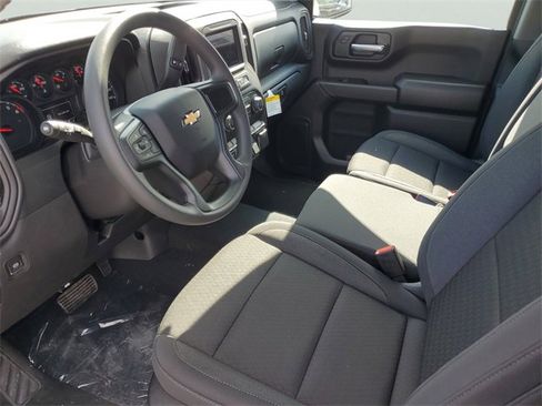 New 2026 Chevrolet Silverado 1500 Custom image 18