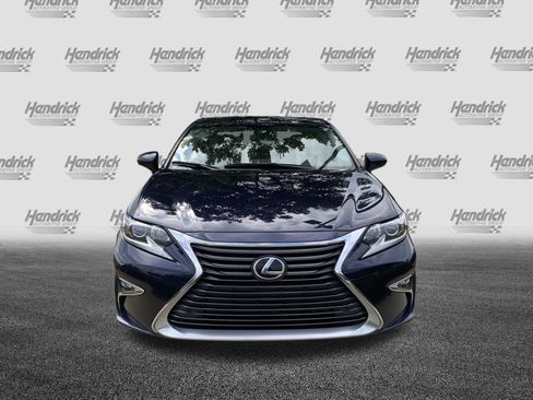 Used 2017 Lexus ES 350 w/ Premium Package FWD image 3