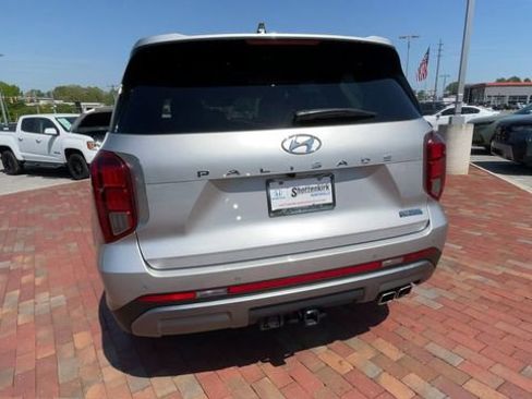 Used 2025 Hyundai Palisade SEL FWD image 8
