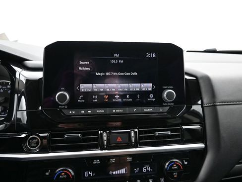 Certified 2024 Nissan Pathfinder SV image 16