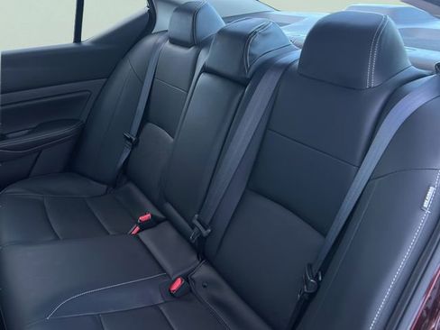 Used 2024 Nissan Altima 2.5 SL image 19