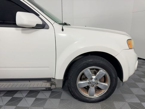 Used 2011 Ford Escape Limited w/ 302A Rapid Spec Order Code image 12