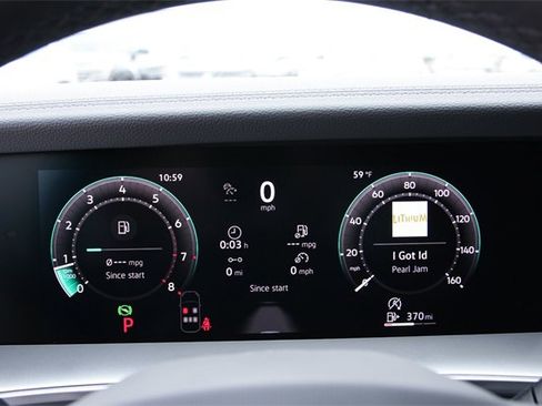 New 2026 Volkswagen Tiguan SE R-Line image 20