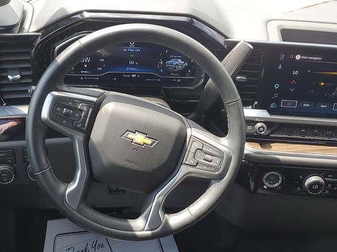Certified 2023 Chevrolet Silverado 1500 LT AWD/4WD image 31