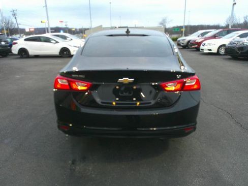 Used 2016 Chevrolet Malibu LS image 2