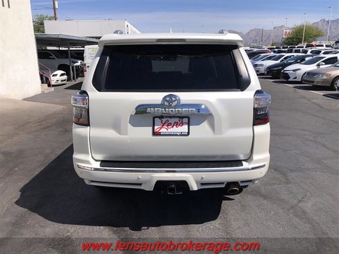 Used 2017 Toyota 4Runner Limited AWD/4WD image 7
