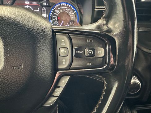 Used 2022 RAM 1500 Limited AWD/4WD image 22